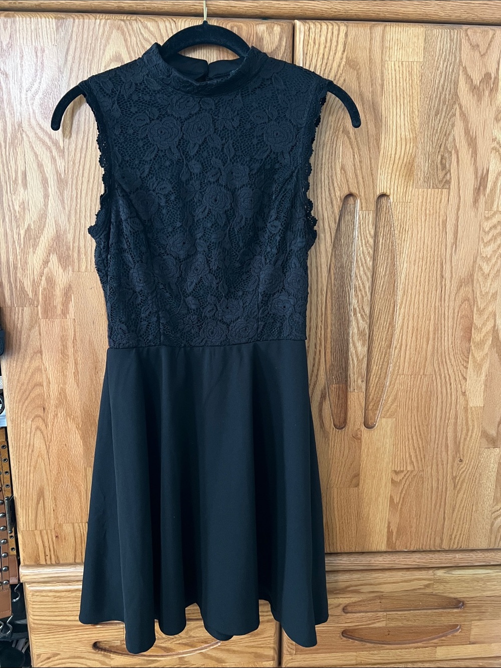 Juniors Lily Rose sleeveless mockneck skater dress